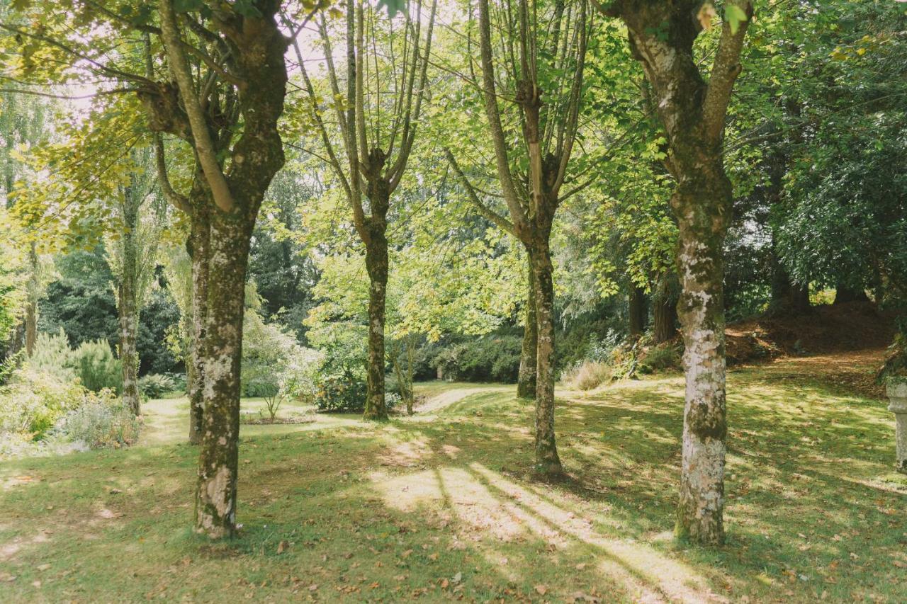 Les Jardins De Bathilde - Au Sein Du Chateau De Bothane Hotel กิเดล ภายนอก รูปภาพ